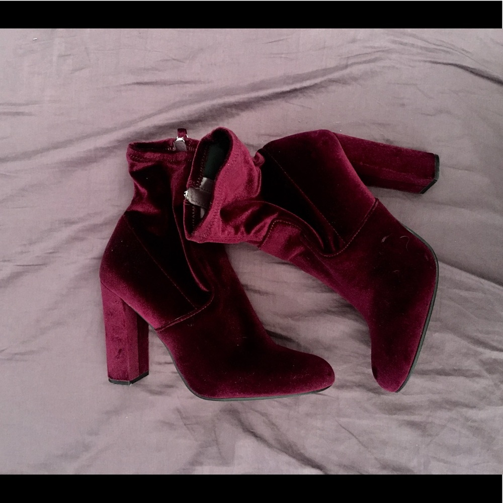 Steve Madden Velvet Booties